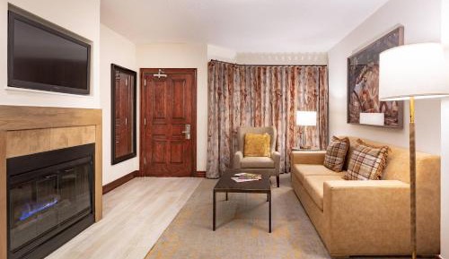 King Suite with Balcony and Creek View