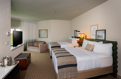 Pewaukee Hotel | The Ingleside Hotel
