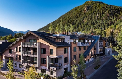 Downtown Hotel | The Sky Residences at W Aspen