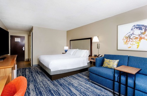 Titusville Hotel | Hampton Inn Titusville/I-95 Kennedy Space Center