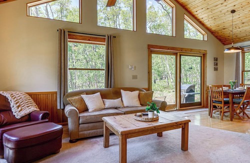 Warm Springs Cottage | Fairplay Cabin Mountain Views, Trails, Fishing