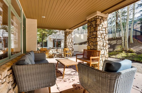 Highlands Townhomes Apartment | Highlands Area by East West Hospitality