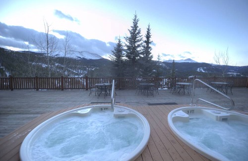Baldy Mountain Hotel | The Lodge at Breckenridge