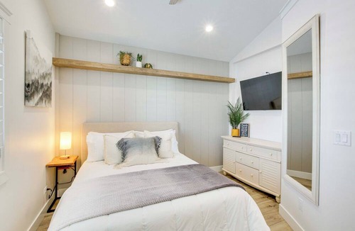 Perry Apartment | Logan Area Home Near Willard Bay State Park!