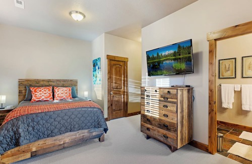 Eden Condo | Eden Corner Unit Near Powder Mountain Snowbasin and Pineview Reservoir