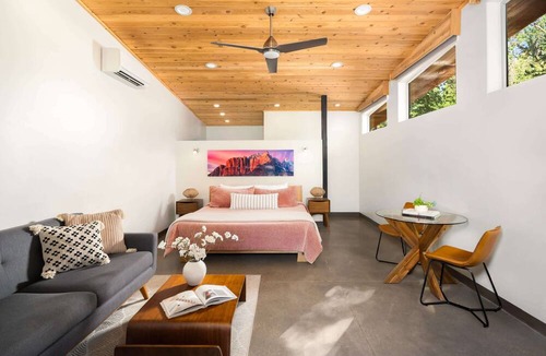 Zion National Park South Entrance House | Nama-Stay Suite 1 | King, 5 Min to Zion NP