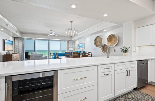 Crystal Beach Condo | Condos directly on the Gulf