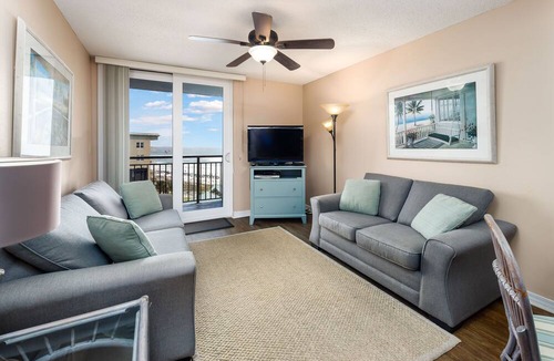 Fort Walton Beach Condo | Nautilus 2711Gulf View 2BD/2BA 7th Floor. Free Beach Service 3/1-10/31
