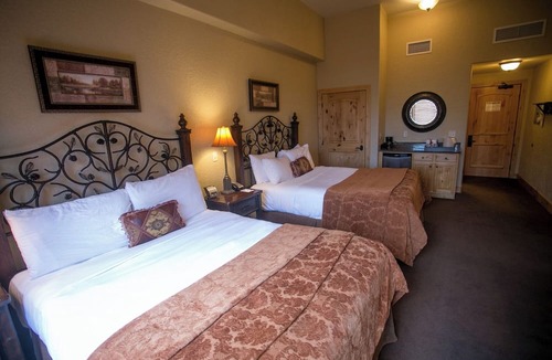 Park City Condo | Large Condo, Steps Away from Canyons Village Save 20% on 7+ Nights!