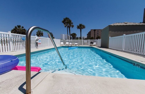 Fort Walton Beach Condo | ETW 4003 The Happy Shore:Enjoy the Ultimate Location with Breathtaking Views!