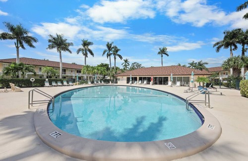 Marco Island Condo | Peaceful Condo | Pool and Steps to Beach