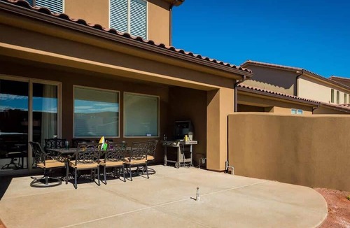 Santa Clara Condo | PVZ 85| Balcony HotTub W/RedRock Views*WaterPark