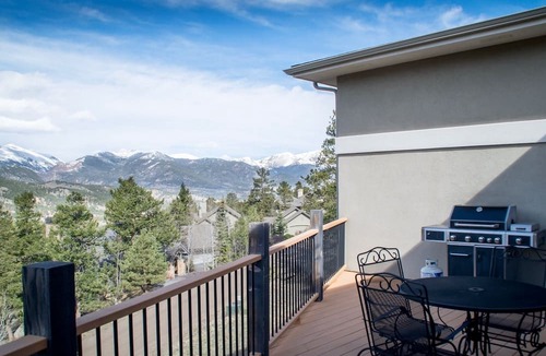 Windcliff Estates Condo | Serenity Vacation Home at Windcliff