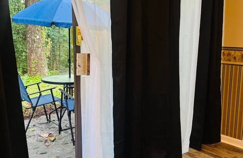 Chattahoochee Apartment | Private Forest Estate Suite Near Lake Seminole w/Secure Boat Parking