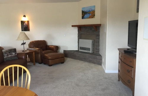 Fruita Apartment | Charming country studio close to Fruita and biking trails