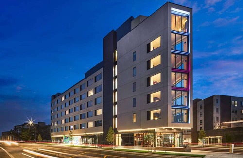 Cole Hotel | Close to Coors Field + Kitchen. Bar. Playroom.