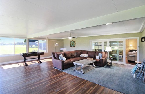 Trailer Estates House | Charming golf course front home near IMG and Anna Maria Island - LuvLax