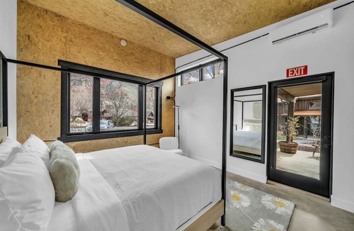 Zion National Park South Entrance Villa | Canyon Casitas at Zion