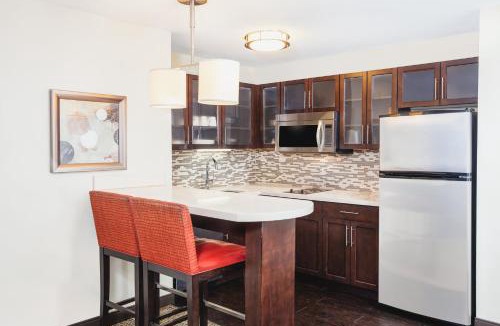 Northfield Hotel | Staybridge Suites Denver - Central Park by IHG