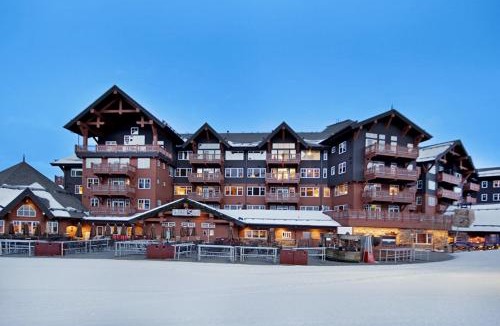 Peak 8 Apartment | One Ski Hill 8307, Great Views, Resort Amenities