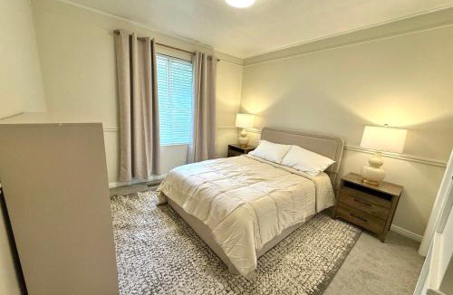 Sandy House | 8-BR Luxury Home Near Little Cottonwood Canyon
