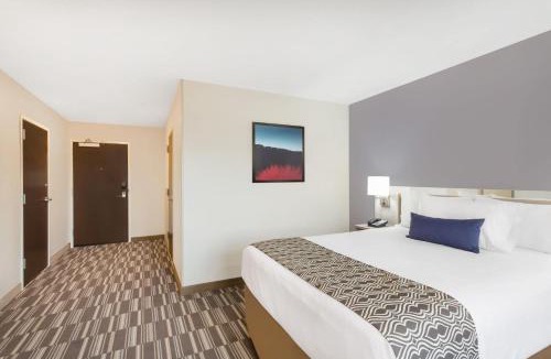 Springville Hotel | Microtel Inn & Suites by Wyndham Springville