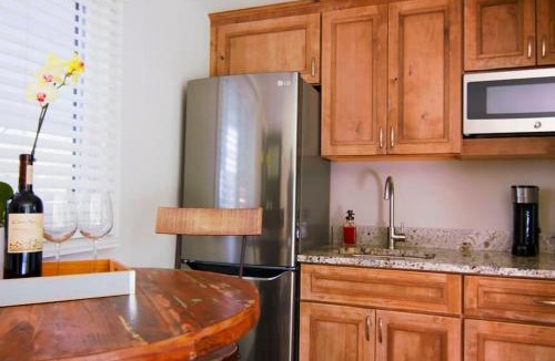 Redstone Apartment | Mountain Escape On The River