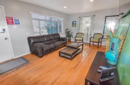 Southeast House | Family Home with Large Yard & Golf Theme Near Rail