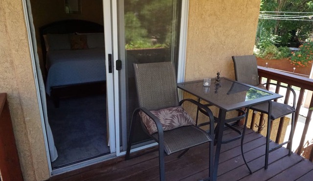 Harvest House Inn