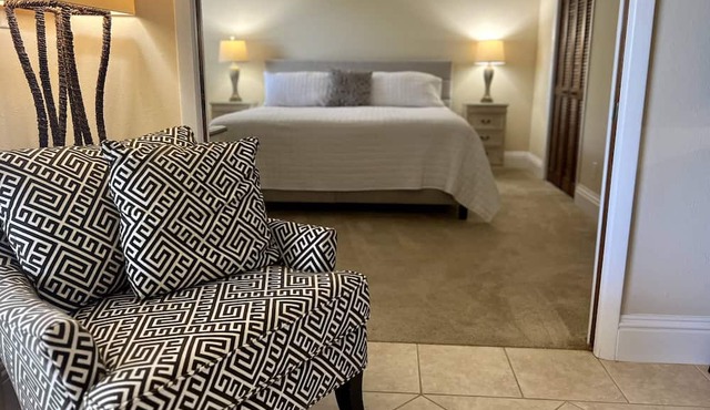 Ground Floor Retreat | King Suite | Private Patio | Optional Saddlebrook Resort Amenities