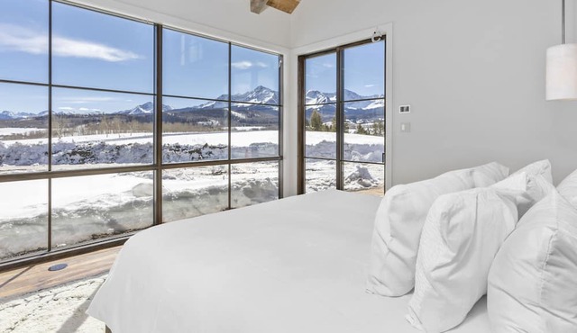 Telluride Ranch/Mountain Views, Hot Tub & Fire Pit