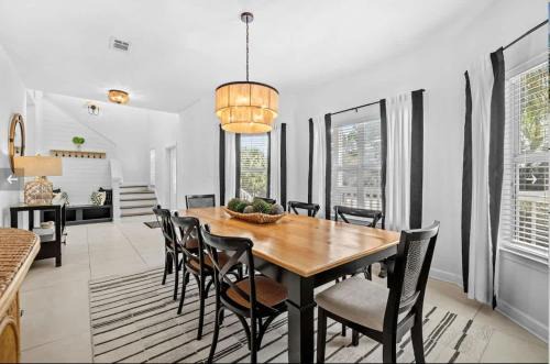 A Shore Bett By Stay on 30A, Private Pool, Golf Cart, Bikes