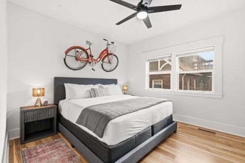 Mathews House with 4 King Beds Near CSU and Old Town